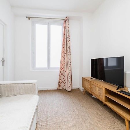 Jolie 2 Pieces 35M2 Bien Equipee 4P - Paris 20 - Flat-Guest Appartement Buitenkant foto